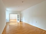 Durchgangszimmer EG l