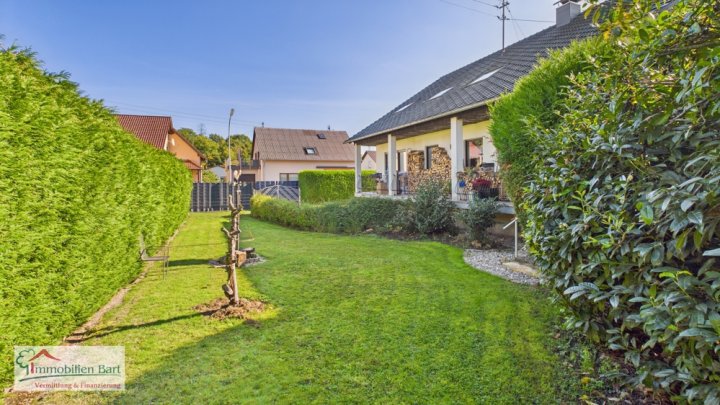 AUTOSCHRAUBER AUFGEPASST! WOHNHAUS MIT 3 HOHEN GARAGEN AUF 12 AR & GRENZNÄHE LUXEMBURG