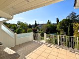 Überdachte Terrasse OG