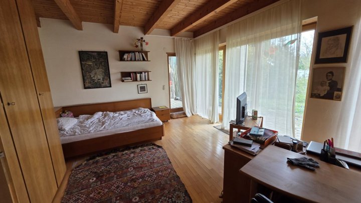 Charmantes Familienhaus in Saarbrücken-Scheidterberg - Großzügiges Wohnen mitten im Grünen
