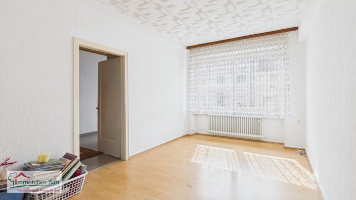 GRENZNÄHE LUXEMBURG: GERÄUMIGES WOHNHAUS MIT 5 SCHLAFZIMMER / 3 BÄDER / GARAGE UND GARTEN!
