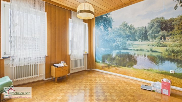 GRENZNÄHE LUXEMBURG: GERÄUMIGES WOHNHAUS MIT 5 SCHLAFZIMMER / 3 BÄDER / GARAGE UND GARTEN!