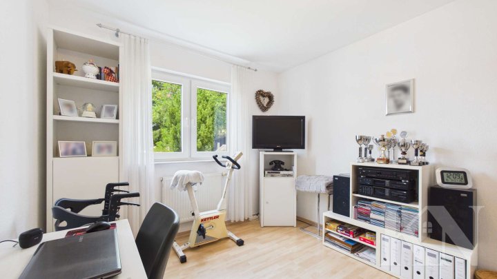 Gepflegte Eigentumswohnung mit Fernblick und Balkon in Saarbrücken-Eschringen