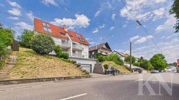Gepflegte Eigentumswohnung mit Fernblick und Balkon in Saarbrücken-Eschringen