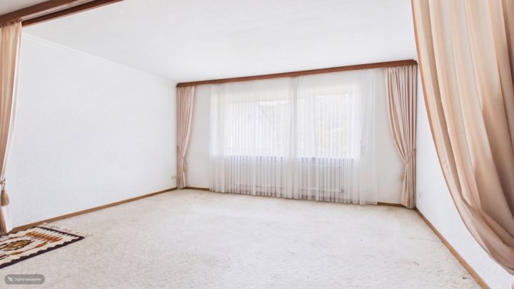 GEPFLEGTES WOHNHAUS MIT EINLIEGERWOHNUNG IN TOP LAGE VON METTLACH!
