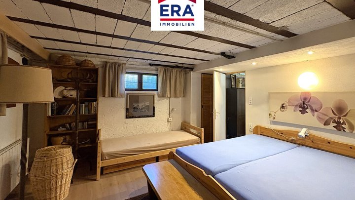 OHNE VERMITTLUNGSGEBÜHREN-FERIENHAUS/EINFAMILIENHAUS IN HOLVING/FR, EIGENER BOOTSSTEG UND SEEBLICK