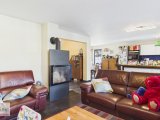 Wohnzimmer mit Kaminofen 