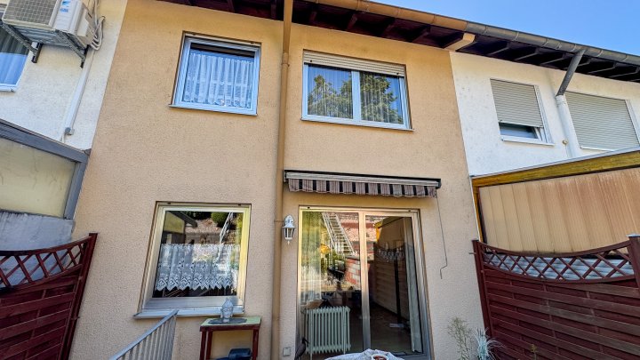 NIEDERAUERBACH - Gepflegte Doppelhaushälfte mit Garage/Terrasse in Zweibrücken