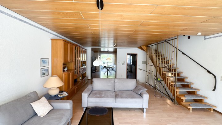 NIEDERAUERBACH - Gepflegte Doppelhaushälfte mit Garage/Terrasse in Zweibrücken
