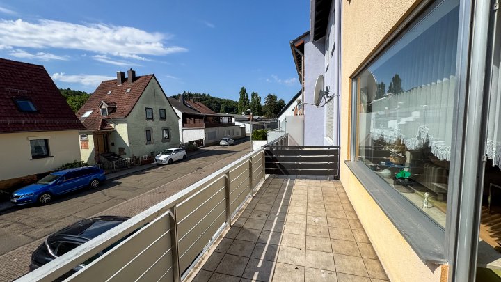 NIEDERAUERBACH - Gepflegte Doppelhaushälfte mit Garage/Terrasse in Zweibrücken