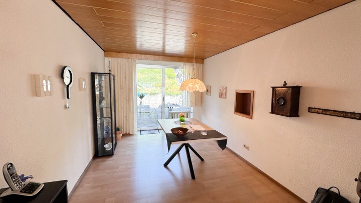 NIEDERAUERBACH - Gepflegte Doppelhaushälfte mit Garage/Terrasse in Zweibrücken