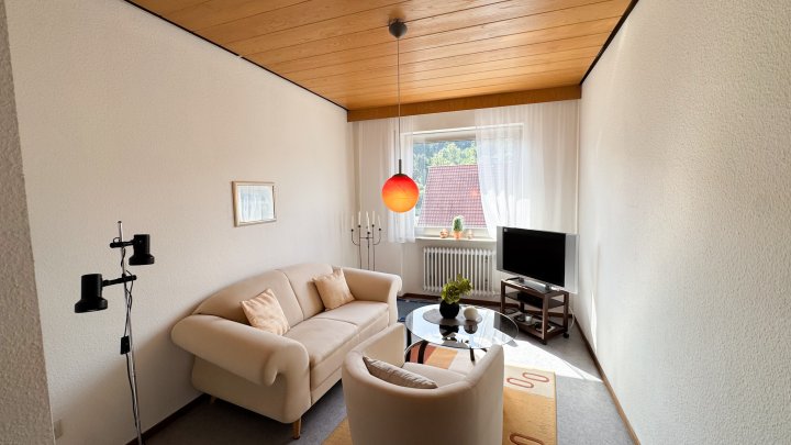 NIEDERAUERBACH - Gepflegte Doppelhaushälfte mit Garage/Terrasse in Zweibrücken