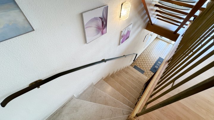 NIEDERAUERBACH - Gepflegte Doppelhaushälfte mit Garage/Terrasse in Zweibrücken