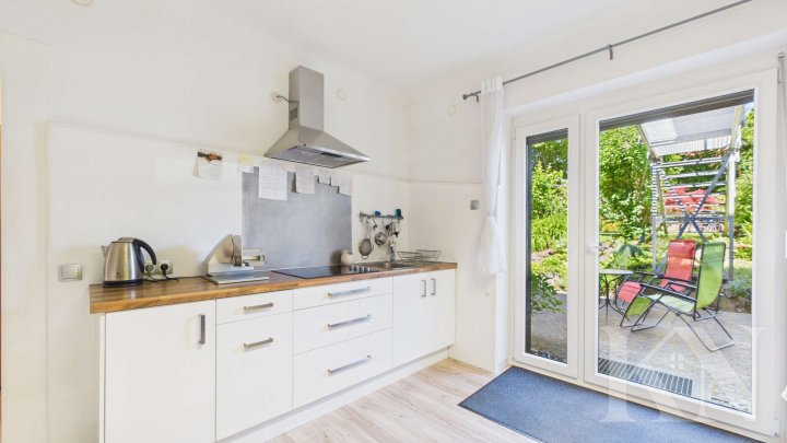 Gepflegte Doppelhaushälfte mit Terrasse, Balkon & ausgebautem Dachgeschoss