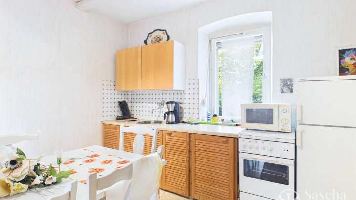 Charaktervolles Wohnhaus mit 3 Wohnebenen, Garten und Garage in ruhiger, gefragter Wohnlage