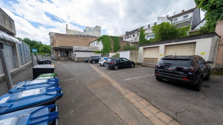 Investmentimmobilie in Dillingen: Wohn- und Gewerbeflächen in gefragter Lage