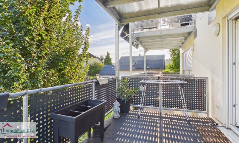 PERL-BESCH: MODERNE 97 M² WOHNUNG / STELLPLATZ / BALKON NACH SÜDEN AUSGERICHTET!