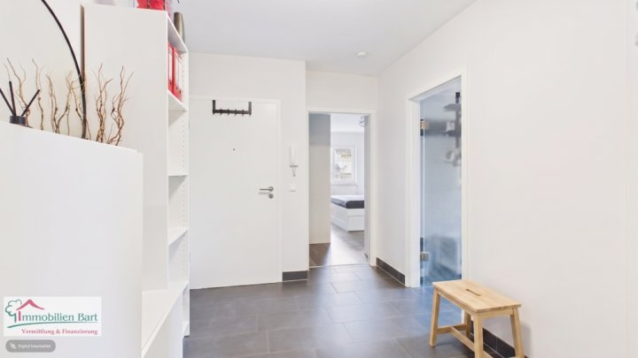 PERL-BESCH: MODERNE 97 M² WOHNUNG / STELLPLATZ / BALKON NACH SÜDEN AUSGERICHTET!