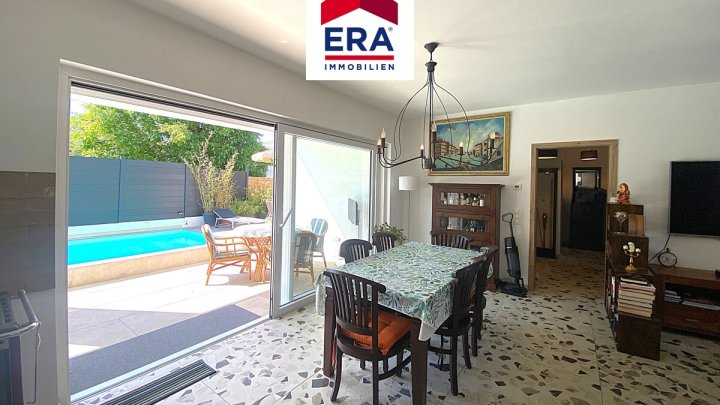 OHNE VERMITTLUNGSGEBÜHREN-BUNGALOW MIT POOL IN OETING/FR, NÄHE SAARBRÜCKEN