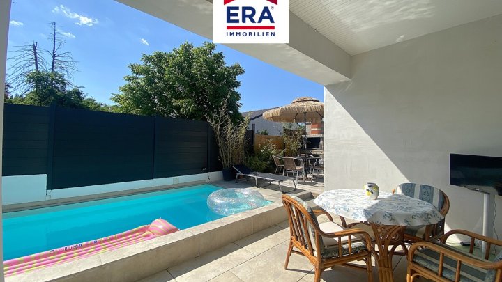 OHNE VERMITTLUNGSGEBÜHREN-BUNGALOW MIT POOL IN OETING/FR, NÄHE SAARBRÜCKEN