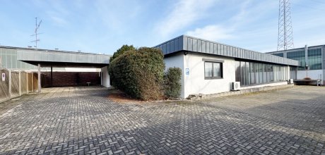 Strassenansicht (2)