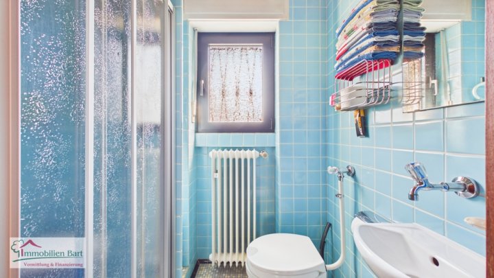 MERZIG-HILBRINGEN: CHARMANTES WOHNHAUS / PV-ANLAGE / GARTEN / GARAGE / TOP LAGE!