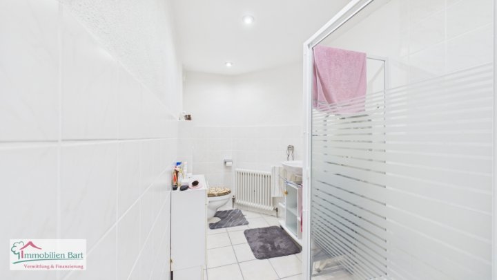 MERZIG-HARLINGEN: 5 FAMILIENHAUS (433 M² WOHNFLÄCHE) IN RUHIGER WOHNLAGE!