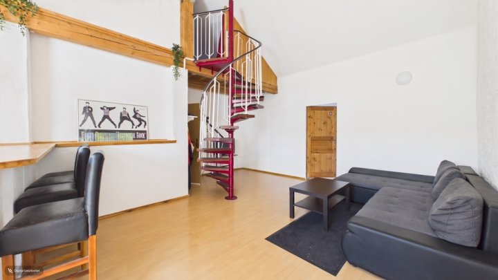 MERZIG-HARLINGEN: 5 FAMILIENHAUS (433 M² WOHNFLÄCHE) IN RUHIGER WOHNLAGE!