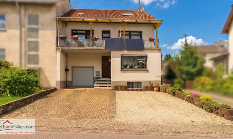 GRENZNÄHE LUXEMBURG: WOHNHAUS MIT GARAGE UND GARTEN IN TOP LAGE VON ORSCHOLZ