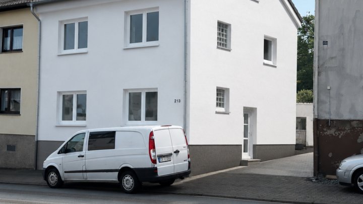 Kernsaniertes EFH mit Garantie zum Erstbezug in Göttelborn mit schönem Garten