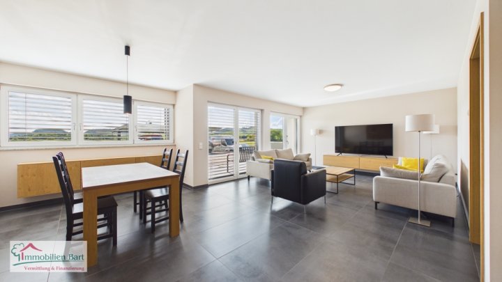 DIREKT AN DER GRENZE L-REMICH: 76 M² WOHNUNG / TERRASSE / GARAGE / STELLPLATZ
