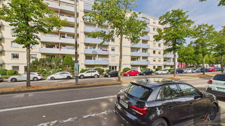 2-Zimmer-Wohnung mit zwei Balkonen und Aufzug in Saarbrücker Citylage