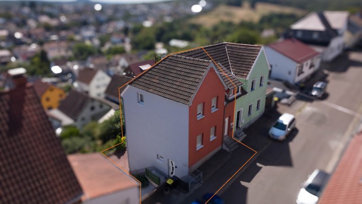 Kernsaniertes Einfamilienhaus mit Einliegerwohnung und Fernblick über Quierschied