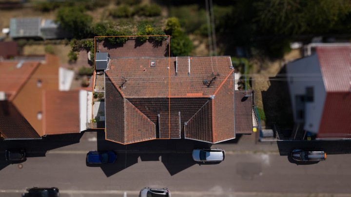 Kernsaniertes Einfamilienhaus mit Einliegerwohnung und Fernblick über Quierschied