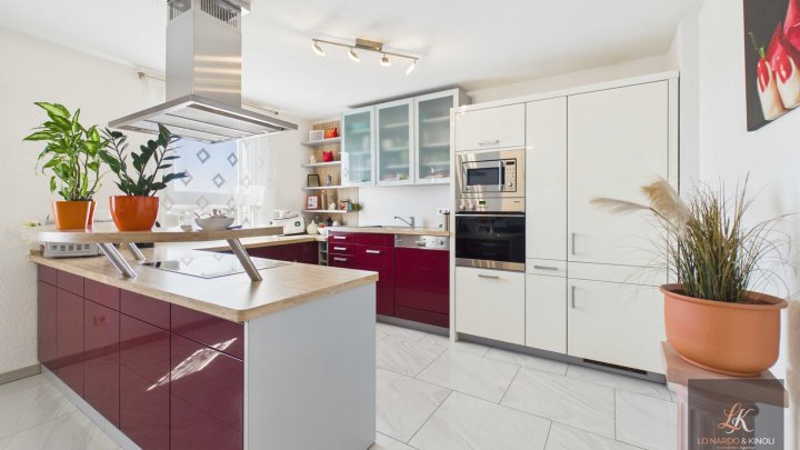 Kernsaniertes Einfamilienhaus mit Einliegerwohnung und Fernblick über Quierschied