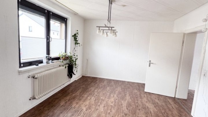 1-Fam.-Haus mit Garten und Garage in St. Ingbert-Rohrbach!