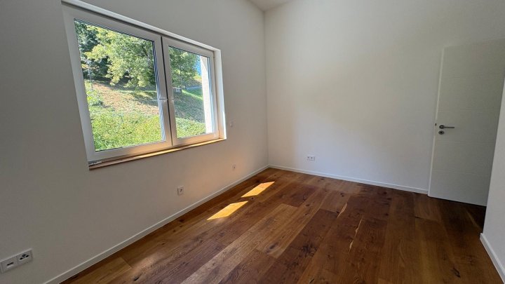 Erstbezug - voll möblierte, lichtdurchflutete Penthouse Wohnung