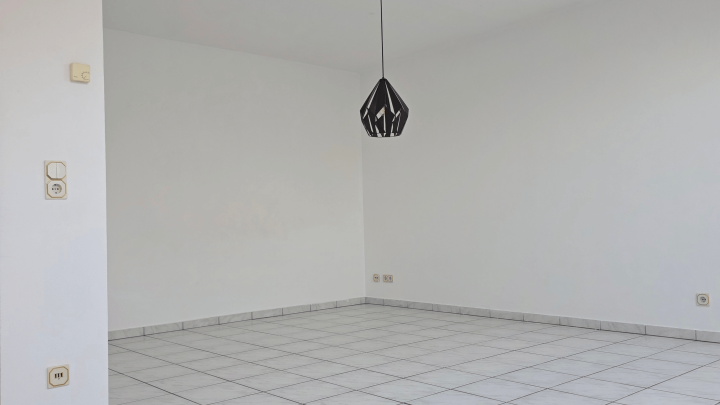Großzügig wohnen in Wadgassen – bezugsfrei mit Stellplatz & Garten