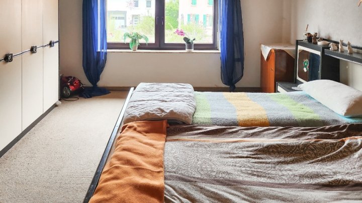 Viel Platz und Ausbaureserve auf pflegeleichtem Grundstück