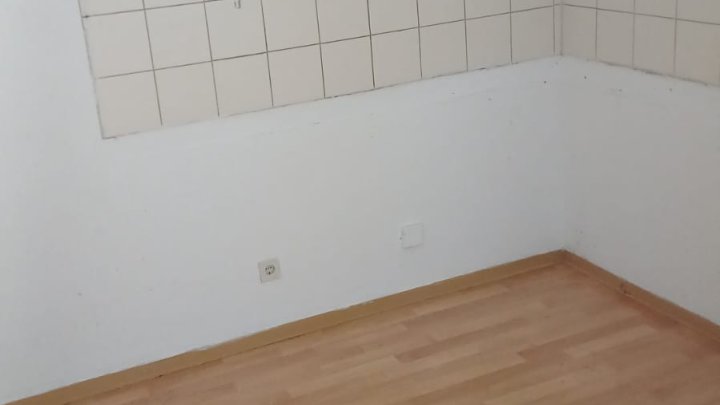 Dillingen 2-ZKB-Penthousewohnung mit zwei Balkonen 