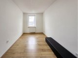 das dritte von insgesamt drei Schlafzimmern