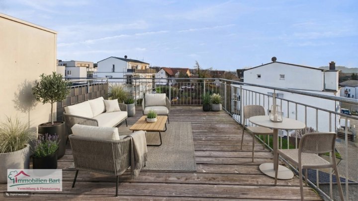 SOFORT VERFÜGBAR: NEUWERTIGE 99 M² WOHNUNG / TIEFGARAGE / 2 SCHLAFZIMMER / 2 BÄDER