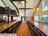 Kleiner Festsaal mit Balkon im Zwischengeschoss