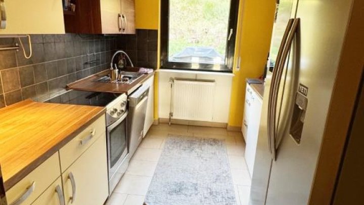 Gepflegte Doppelhaushälfte mit Garage in St. Ingbert -Oberwürzbach!