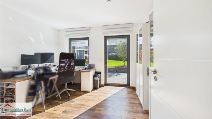 GRENZE LUXEMBURG: MODERNES WOHNHAUS / 4 SCHLAFZ. /GARTEN / DOPPELGARAGE