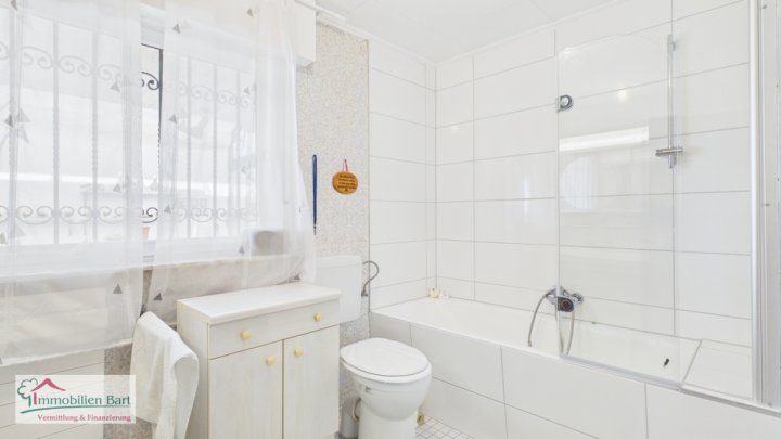 GRENZE L-SCHENGEN: SEHR GEPFLEGTER BUNGALOW (4 SCHLAFZIMMER) IN TOP-WOHNLAGE!