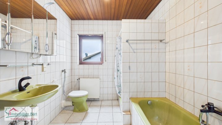 HANDWERKERHAUS IN GRENZNÄHE LUXEMBURG: 3 WOHNUNGEN MÖGLICH!