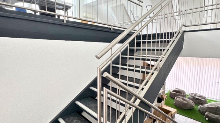 Moderne Büroflächen in Uni- und Cispa Nähe, flexibel teilbar