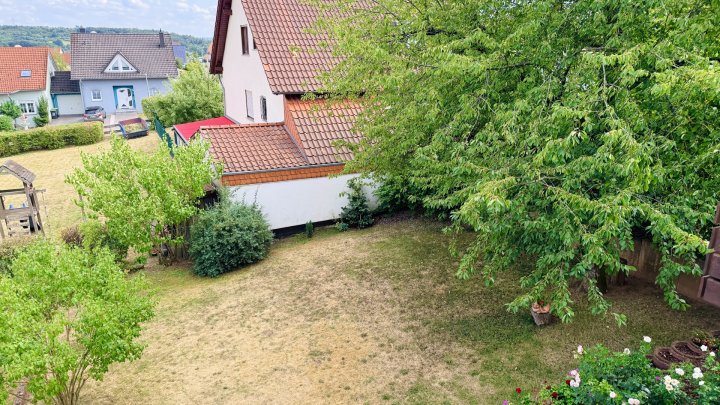 Gepflegtes Mehrfamilienhaus mit 3 Wohneinheiten in guter Wohnlage von Püttlingen zu verkaufen