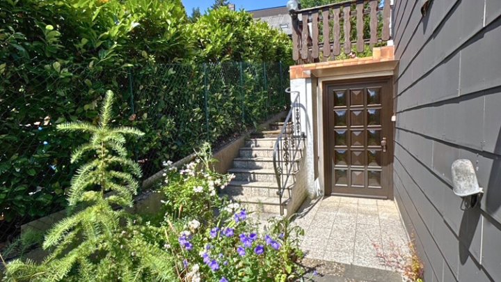1-2 Familienhaus in Top-Lage auf der Bellevue. Sackgasse am Waldrand